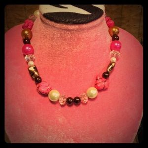 Chunky beaded necklace